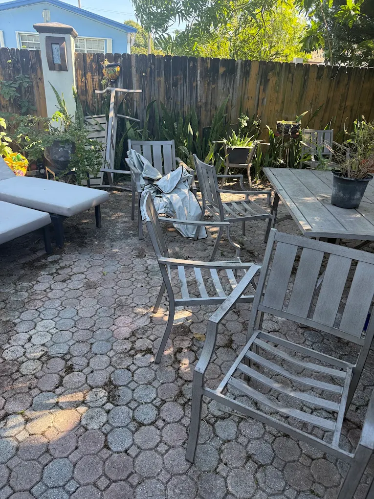 Patio chairs and table ready for junk removal